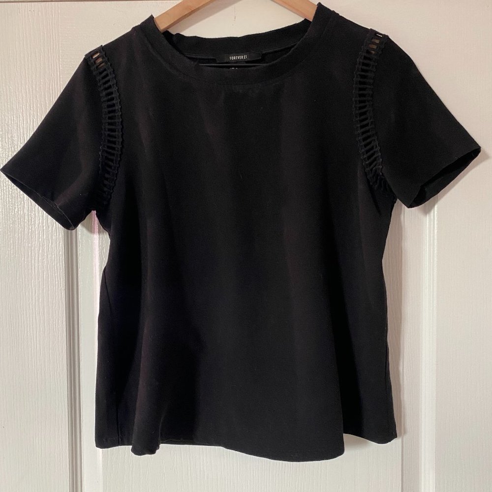 Forever 21 Black Top with Arm Detail Cutout, SIze Small